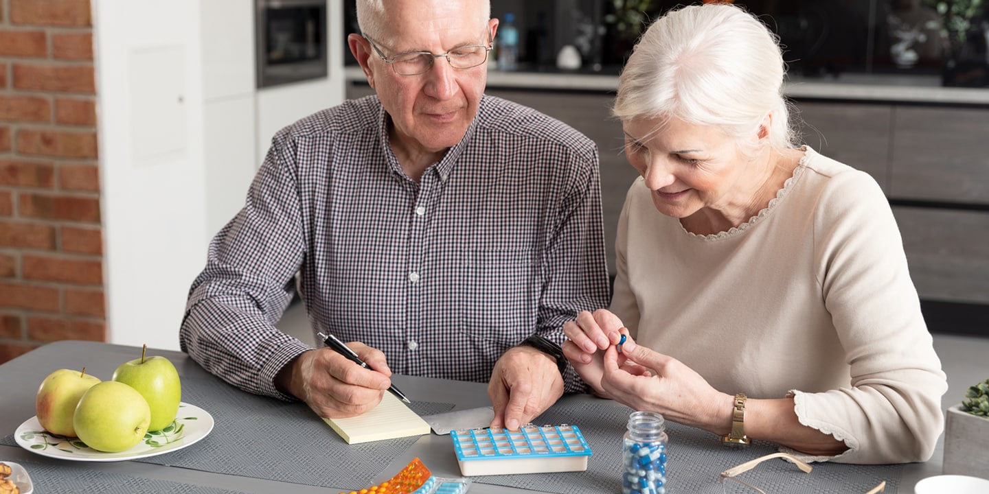 The Best Pill Dispenser for Seniors 8 of the Top Contenders